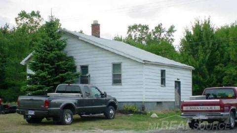 house is vacant and needs lots of work