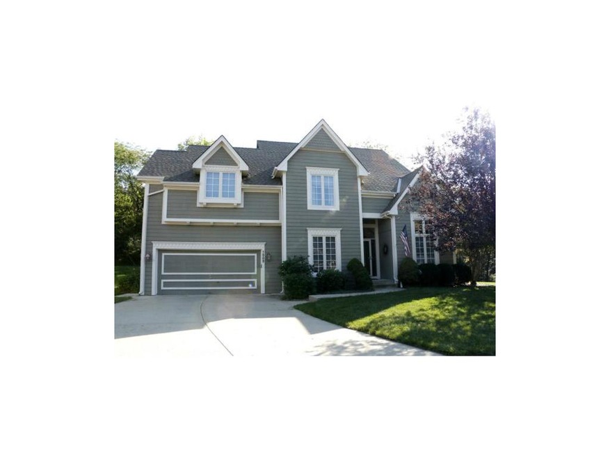 Welcome home to this beautiful 2-story in Park Vie