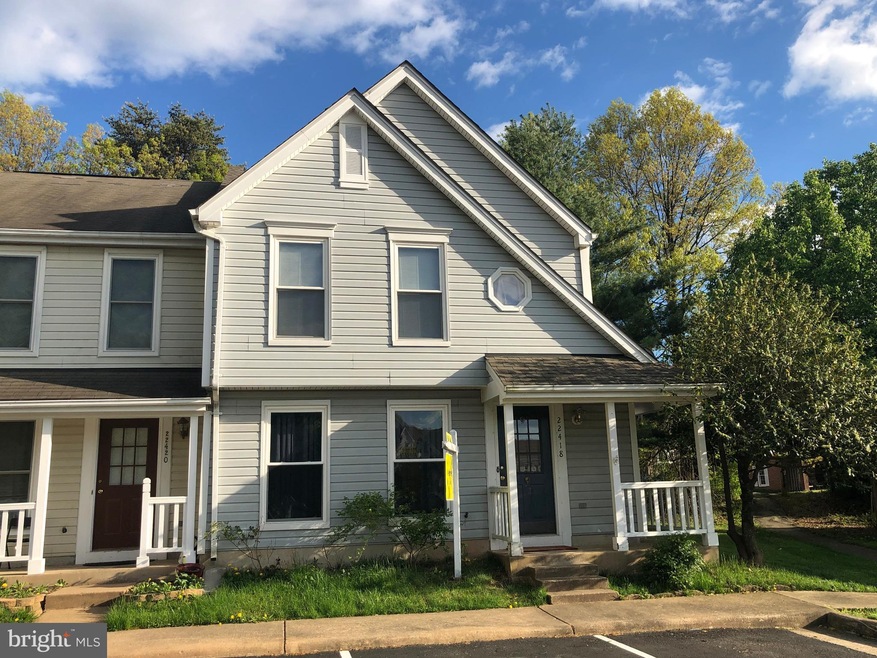 22418 Stablehouse Dr, Sterling, VA 20164 - photo 1