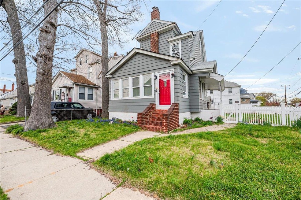 17 Sapir St, Valley Stream, NY 11580 - photo 1