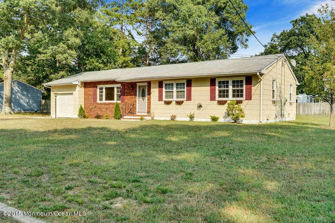 327 Shady Brook Ln Forked-small-001-1-Fr