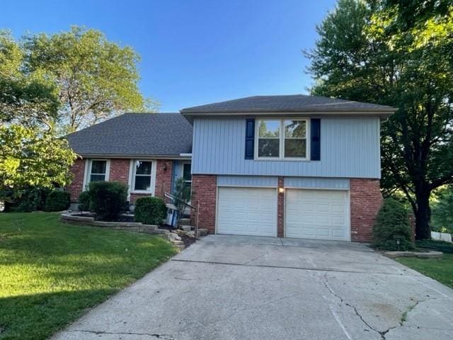 711 NW 16th St, Blue Springs, MO 64015 - photo 1