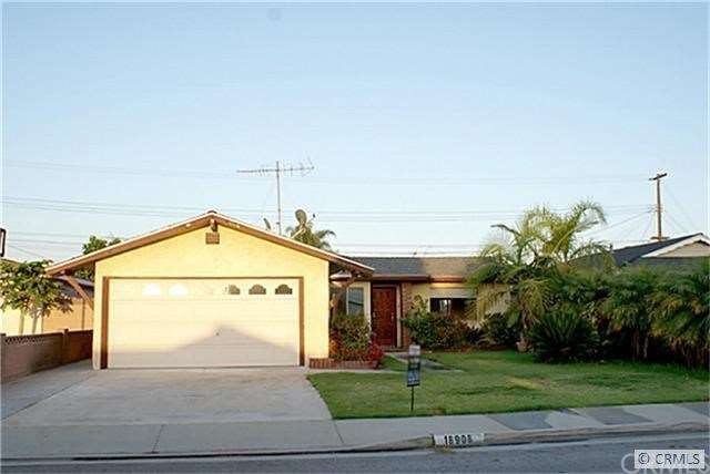 FRONT: 2-car garage with full size driveway(2010 p