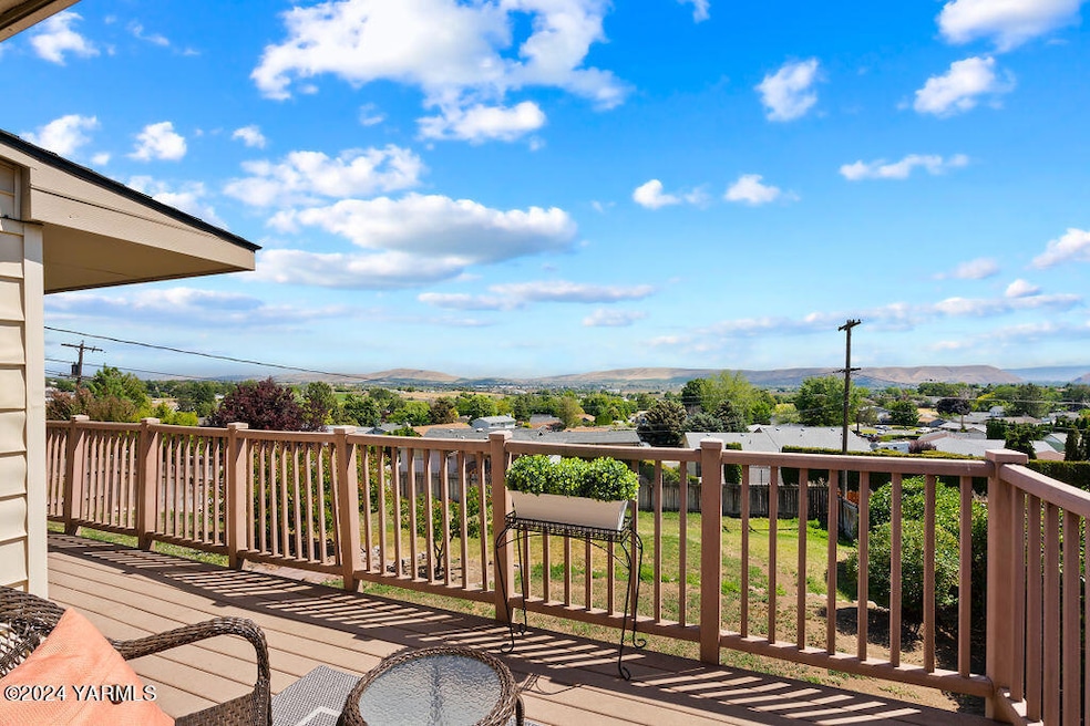 5602HilltopDr-39