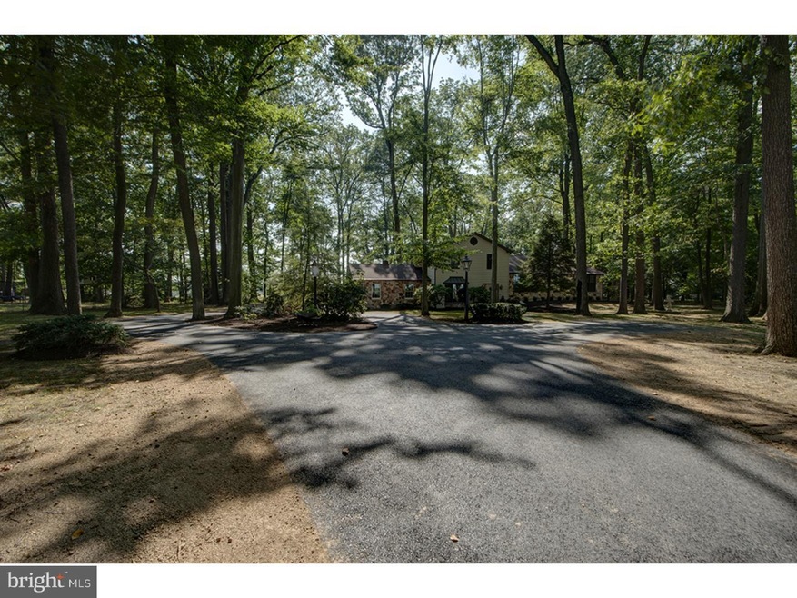 540 Temperance Ln, Warminster, PA 18974 - photo 1