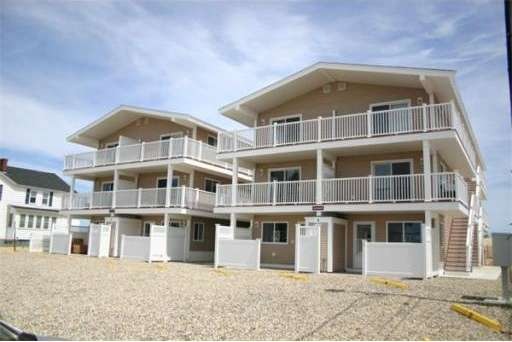 528 North End Blvd unit 5N, Salisbury, MA 01952 - photo 1