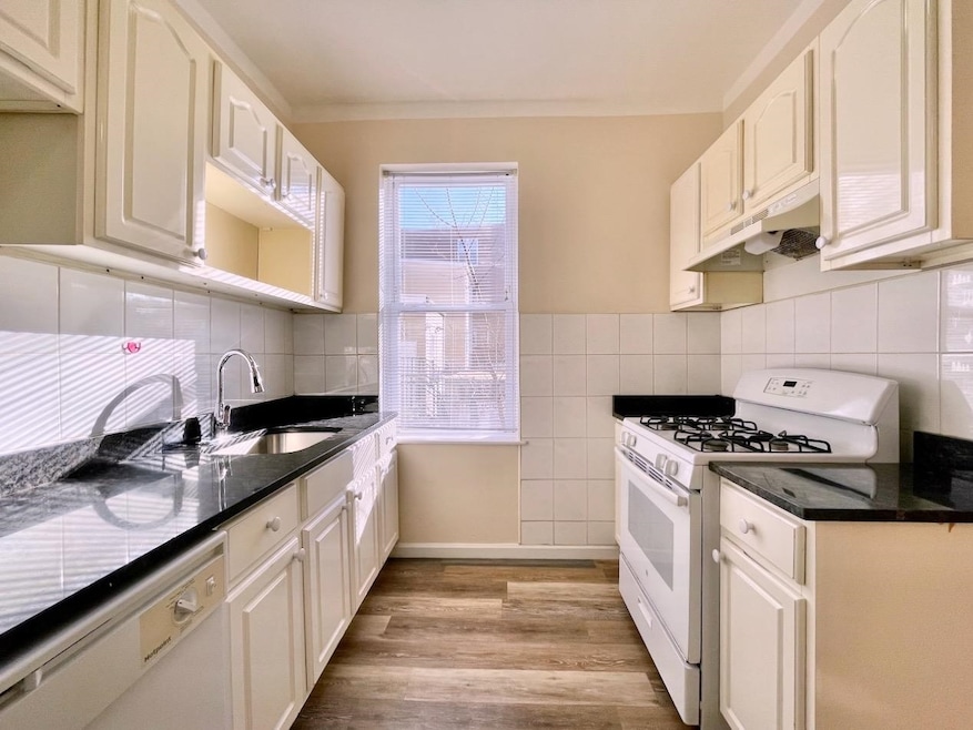 Under Contract $199,000