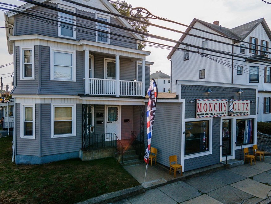 121 Brayton Ave unit 123, Fall River, MA 02721 - photo 1