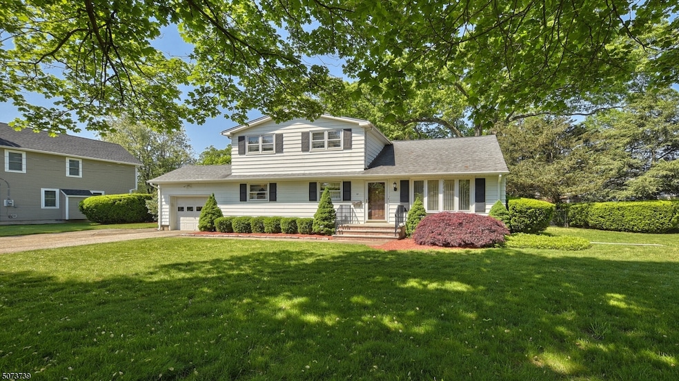 45 Payson Rd, Pequannock, NJ 07440 - photo 1