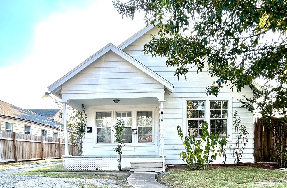 1014 Miles St, Rosenberg, TX 77471 - photo 1