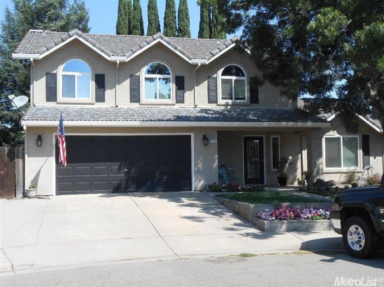 2766 Ian Ct, Oakdale, CA 95361 - photo 1