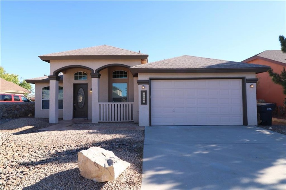 14012 Lago Seco Dr, Horizon City, TX 79928 - photo 1