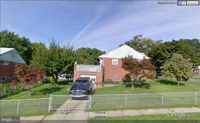 6413 Rolling Ridge Dr, Capitol Heights, MD 20743 - photo 1