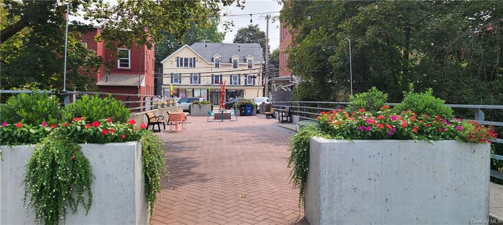 291 Main St unit 2, Cornwall, NY 12518 - photo 1