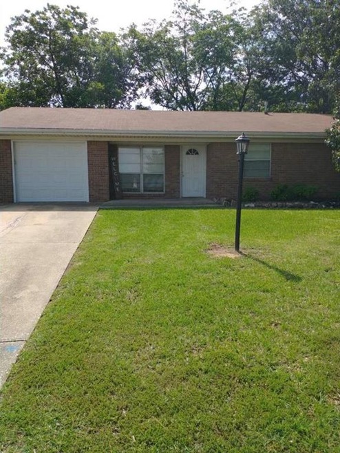 103 Royale Dr, Texarkana, TX 75503 - photo 1