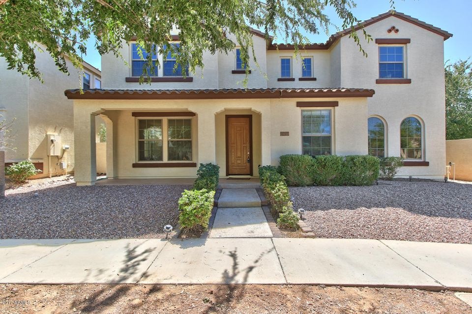 2727-East-Shannon-Street-11