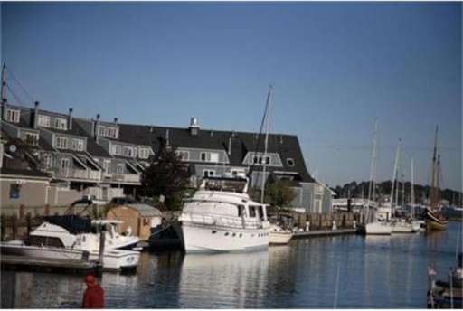 80 Wharf St unit D, Salem, MA 01970 - photo 1