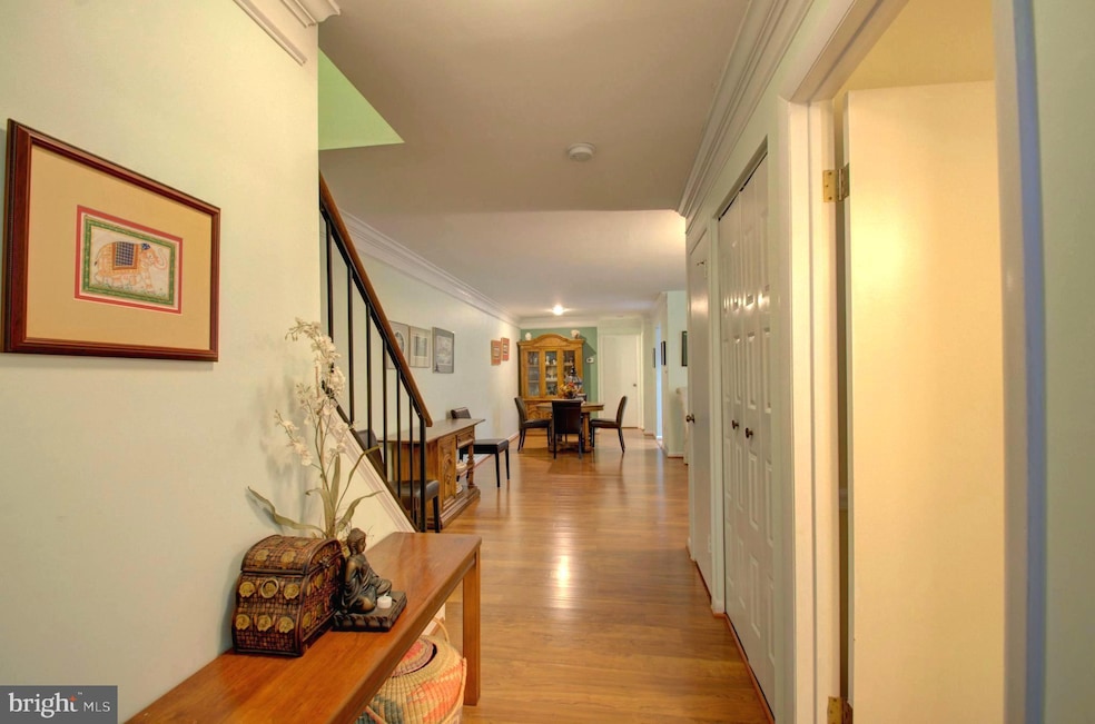 19913 Appledowre Cir, Germantown, MD 20876 - photo 1