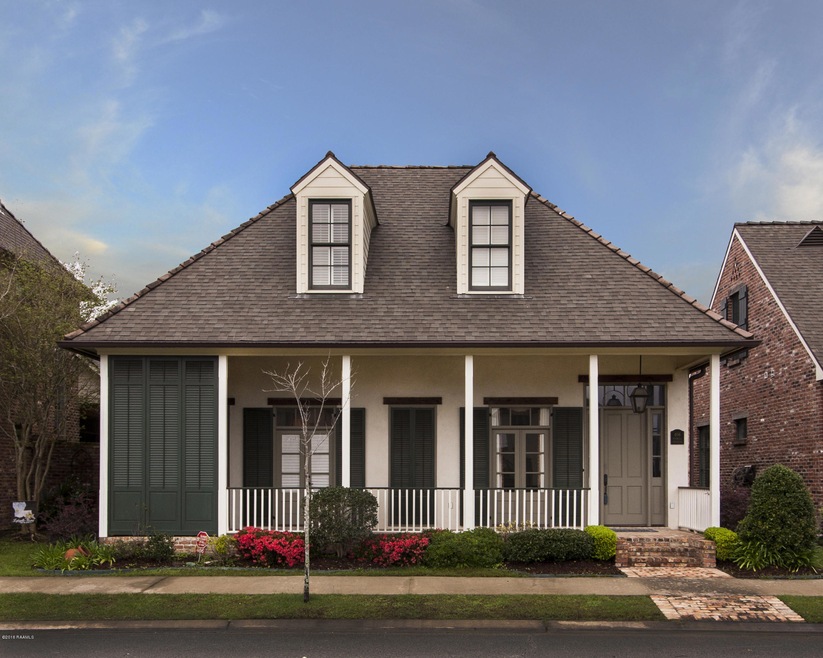 Front Elevation 406 Roswell Crossing