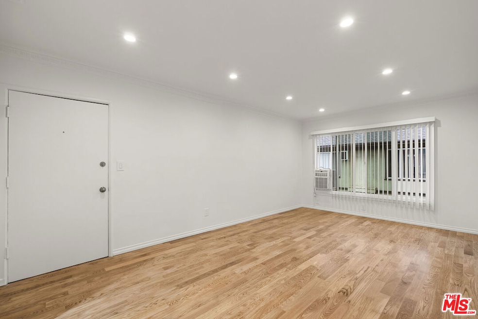 1235 N Harper Ave unit 20, West Hollywood, CA 90046 - photo 1