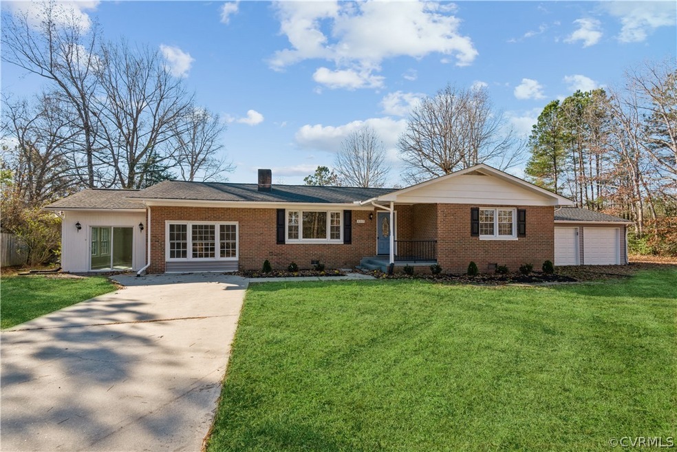 5217 Oliver Dr, Disputanta, VA 23842 - photo 1