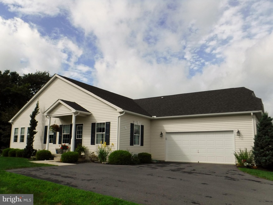 3277 Portrait Way, Chambersburg, PA 17202 - photo 1