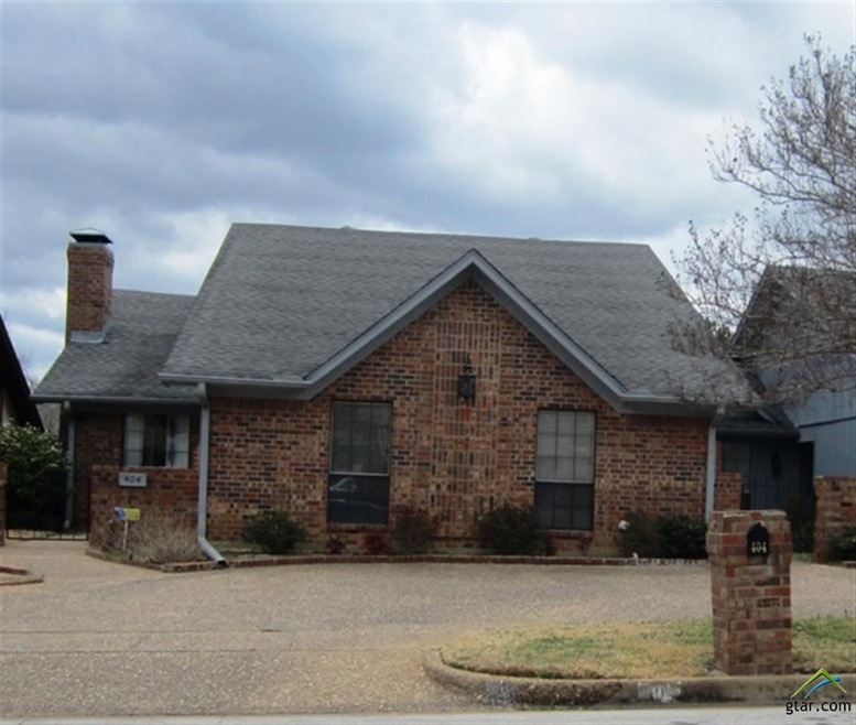 404 Woodland Hills Dr, Tyler, TX 75701 - photo 1