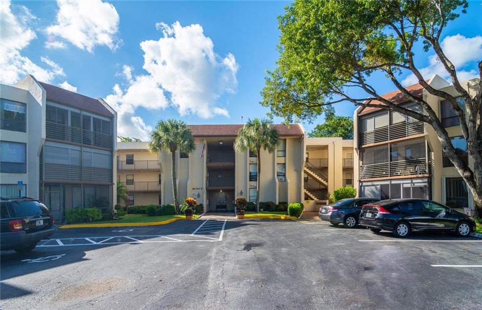 7750 W Mcnab Rd unit 317, Tamarac, FL 33321 - photo 1