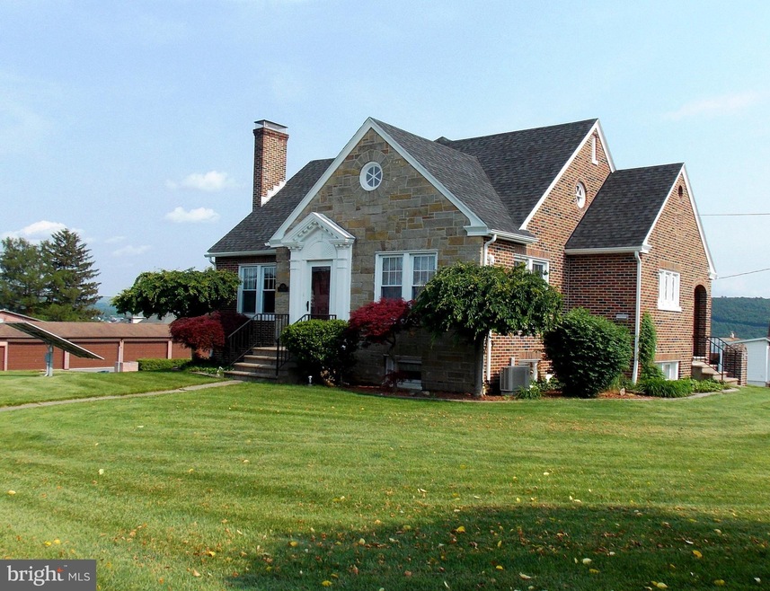 635 Coal St, Lehighton, PA 18235 - photo 1