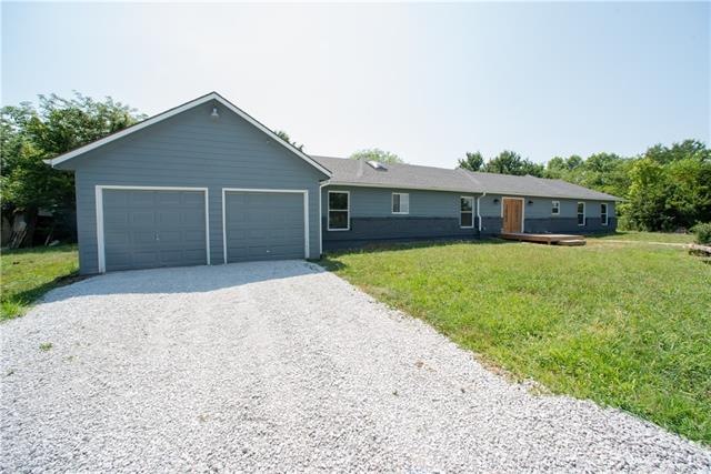 Ranch home with all amenities on one level!