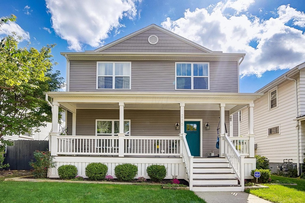 215 Frebis Ave, Columbus, OH 43206 - photo 1