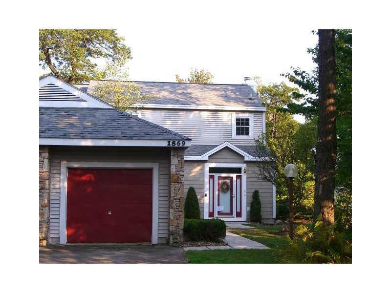 Exterior Front. End Town Home with a GARAGE!
