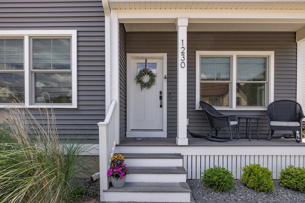 For Rent $4,995/month