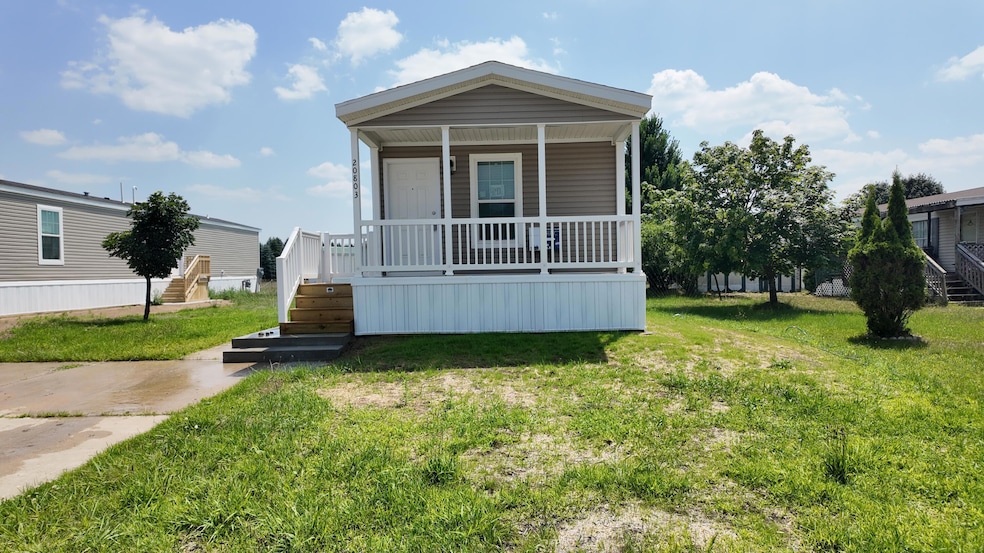 18336 Saint Joseph Ave unit 222, Big Rapids, MI 49307 - photo 1