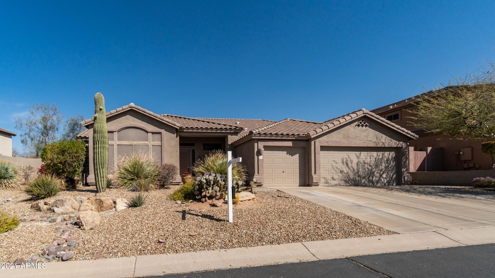 8156 E Sienna St-3