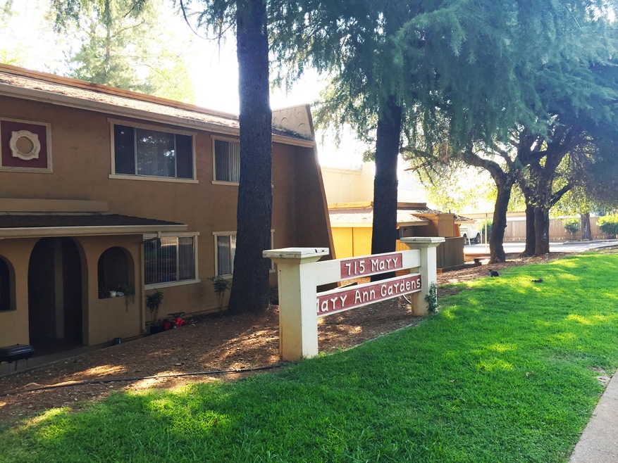 Exterior 11