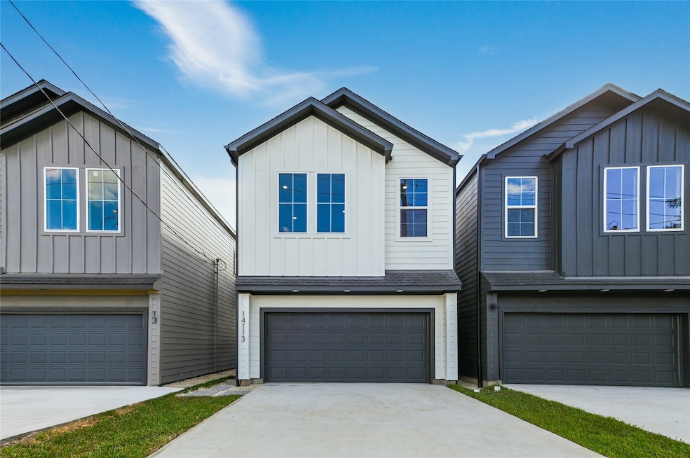 For Sale $349,000 • Co-Listing Agent