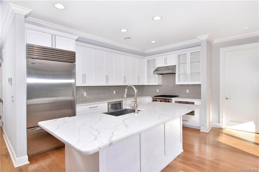 45 Hudson View Way unit 101, Tarrytown, NY 10591 - photo 1