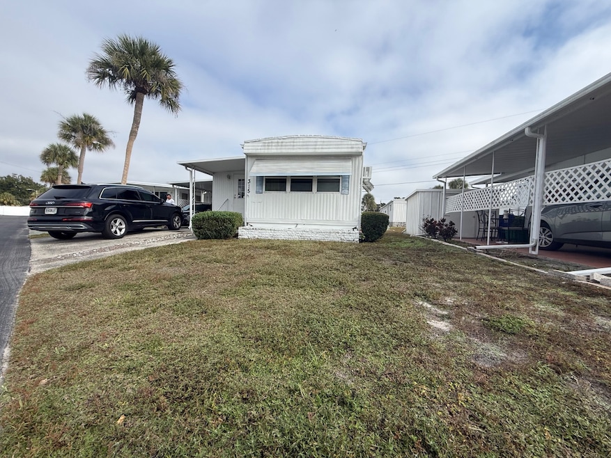 315 Cathy Dr, Lakeland, FL 33815 - photo 1