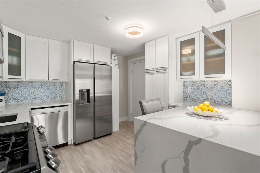 Sold $370,000 • Co-Listing Agent