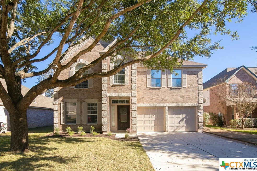 832 Fair Ln, New Braunfels, TX 78130 - photo 1