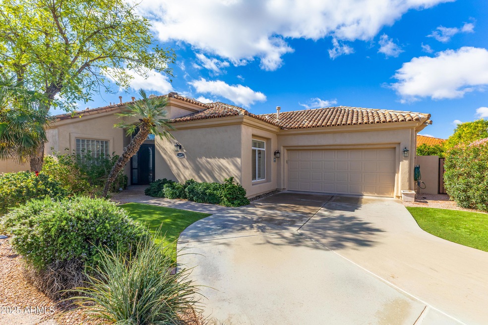9475 N 115th Pl-1