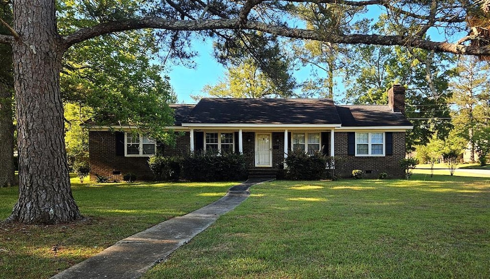 2024 Sharon Dr, Albany, GA 31707 - photo 1