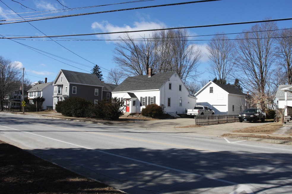 94 Portland Ave unit 1, Dover, NH 03820 - photo 1