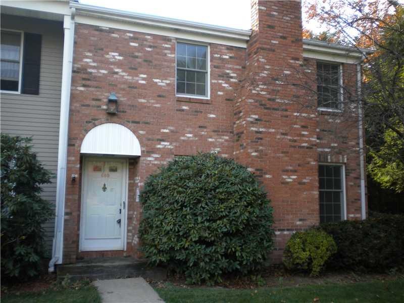 660 Georgetowne Village, Indiana, PA 15701 - photo 1