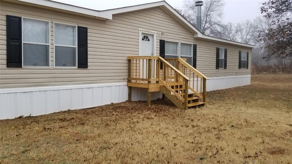 21166 Quailwood Run, Tecumseh, OK 74873 - photo 1