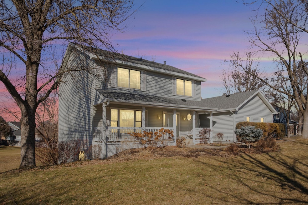 17040 Creek Ridge Trail, Minnetonka, MN 55345 - photo 1