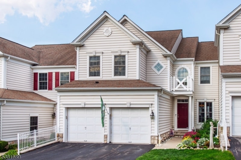 For Rent $5,100/month