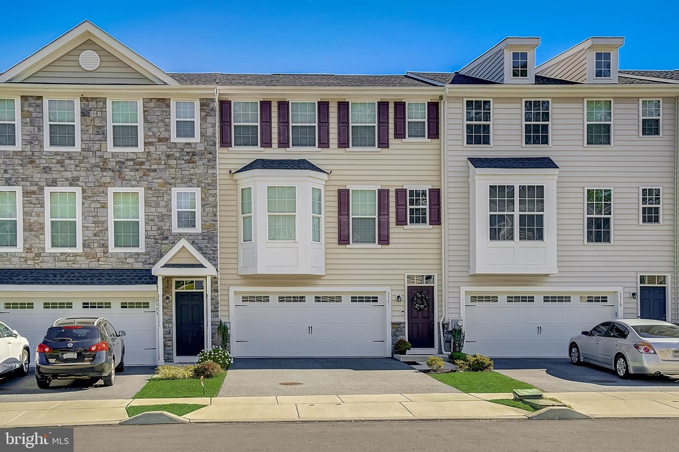 2521 Marvine Ave, Drexel Hill, PA 19026 - photo 1