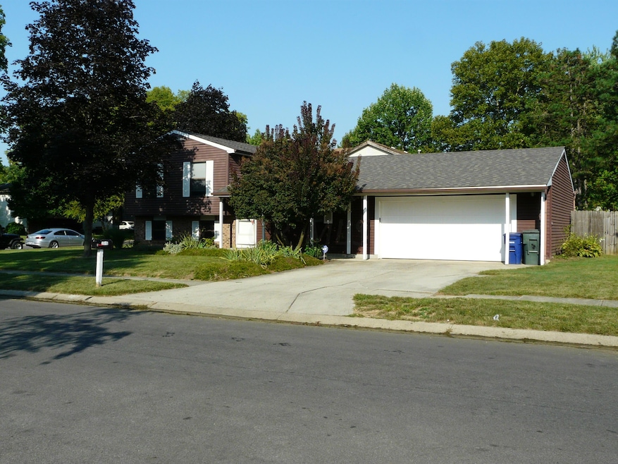 1576 Red Leaf